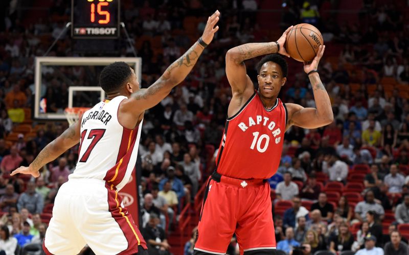derozan re.jpg