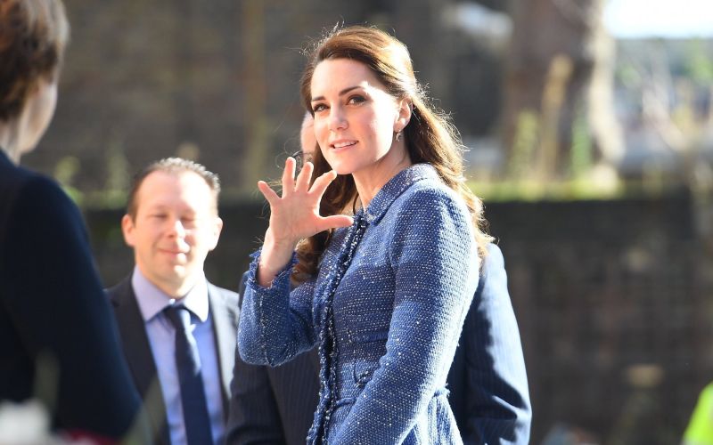 kate middleton modra.jpg
