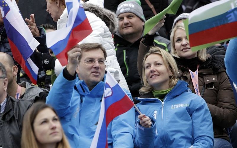 cerar-mojca-stropnik-planica-2017_bobo.jpg