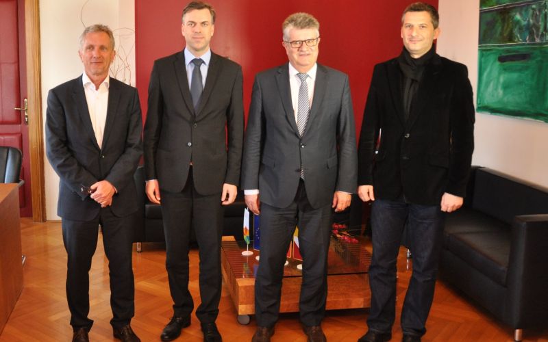 _znova_slika.jpg