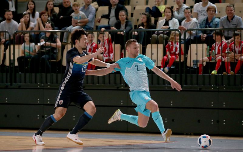 slovenija futsal dw.jpg