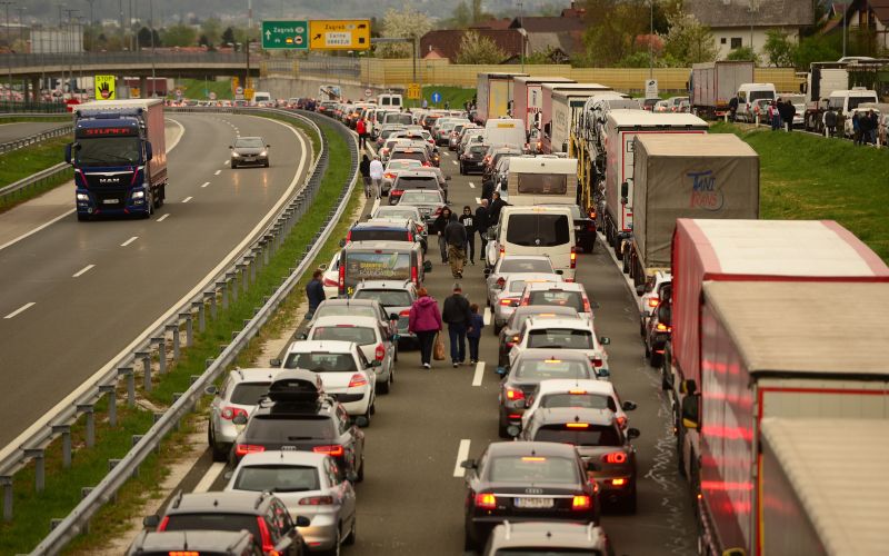 obrežje_nadzor_zastoj.jpg