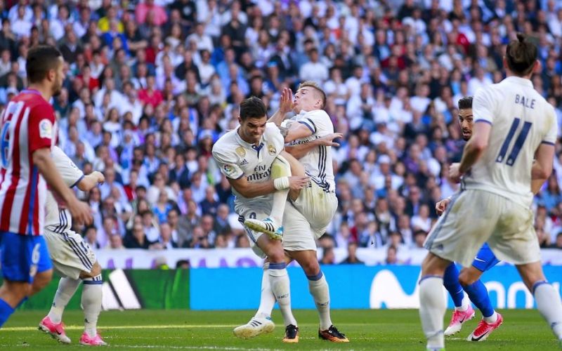 kroos pepe.jpg