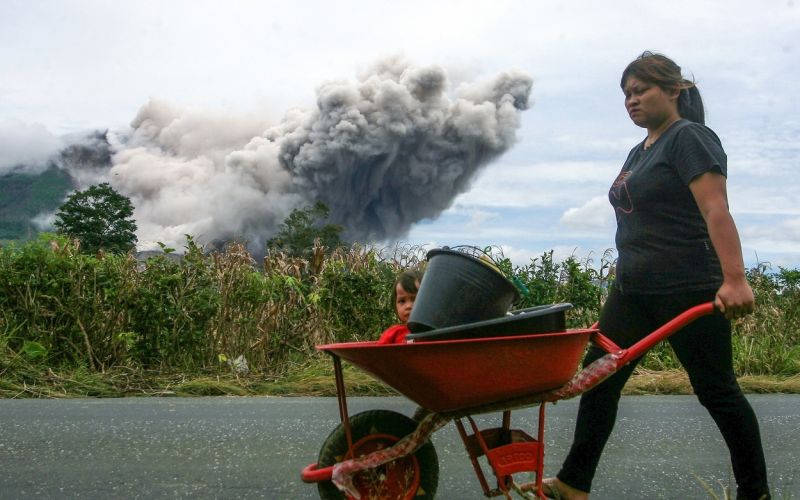 vulkan sinabung8