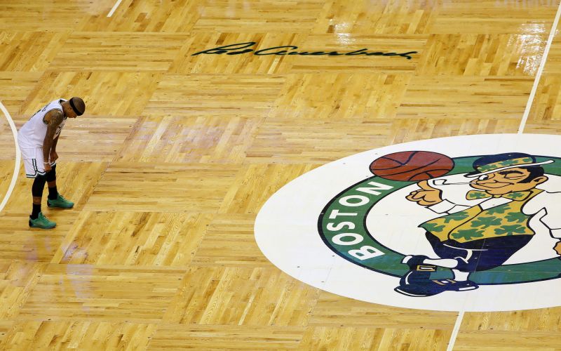 isaiah thomas re.jpg