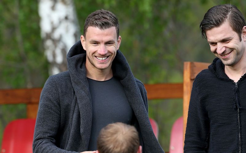 506-2-2dzeko dw.jpg