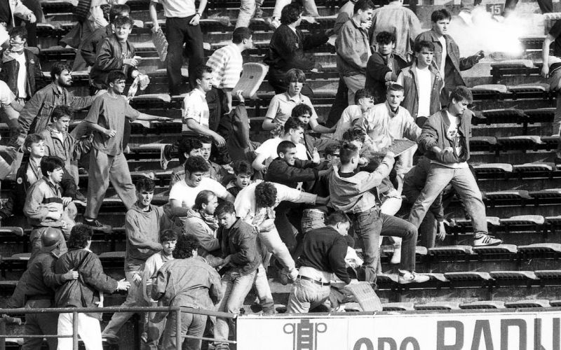 dinamo zvezda 2 1990.jpg
