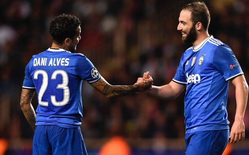 alves.jpg