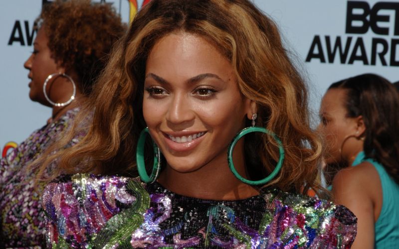 Beyonce leta 2009.jpg