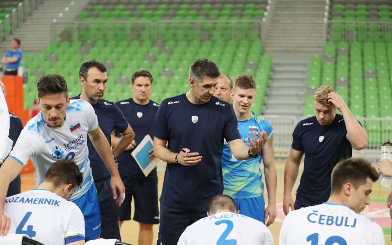 slovenija odbojka.JPG
