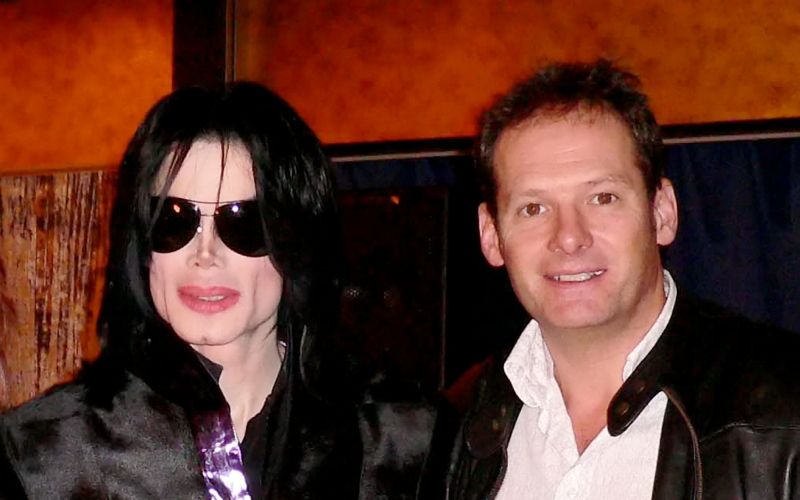 Michael Jackson, Mark Lester.jpg