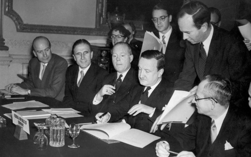 Nemčija London 1953 podpis dolgov
