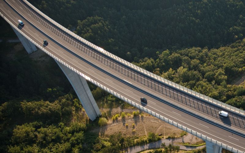 viadukt, ravbarkomanda