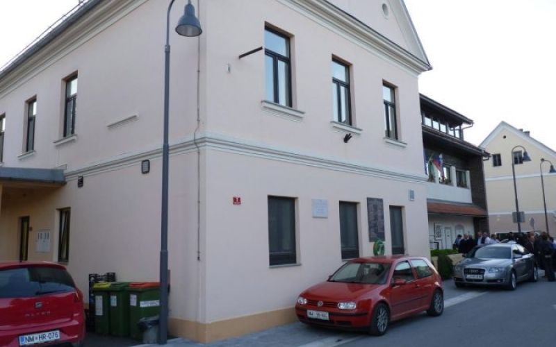 OS Stari trg ob Kolpi