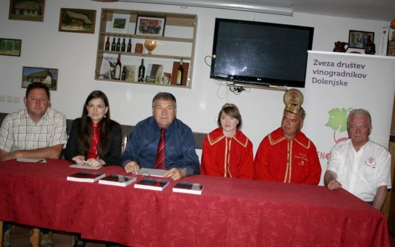 o_tednu_cvicka_in_o_vinu___kopija.jpg