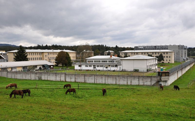 zapor na dobu