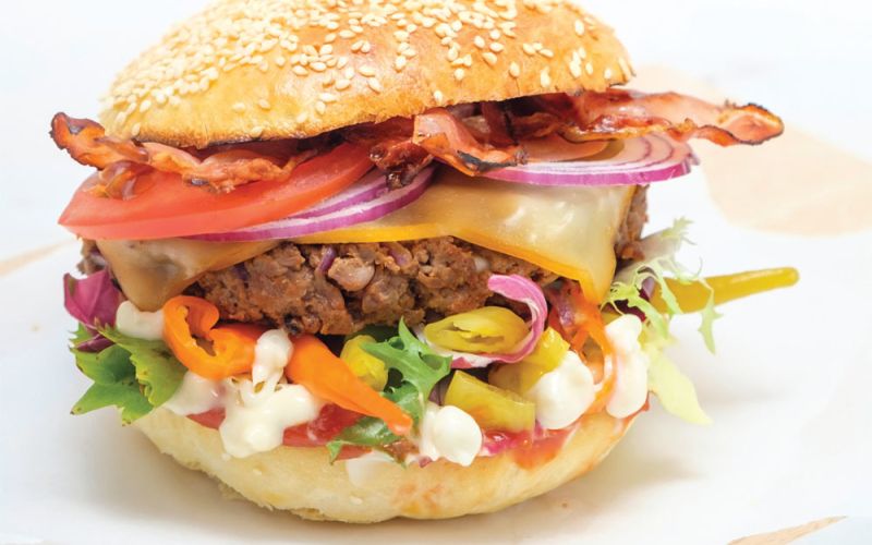 ameriski burger.jpg