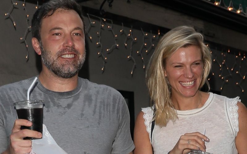 ben affleck in lindsay (1).jpg