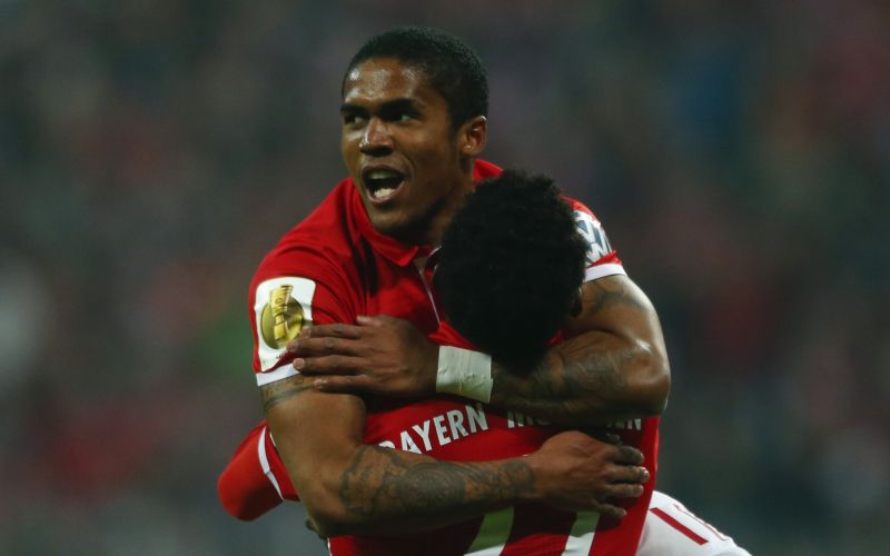 douglas costa.jpg