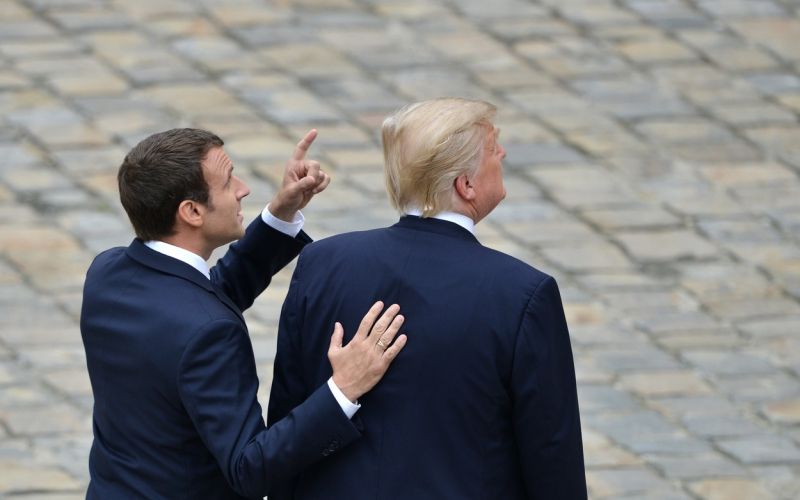 Emmanuel Macron , donald trump
