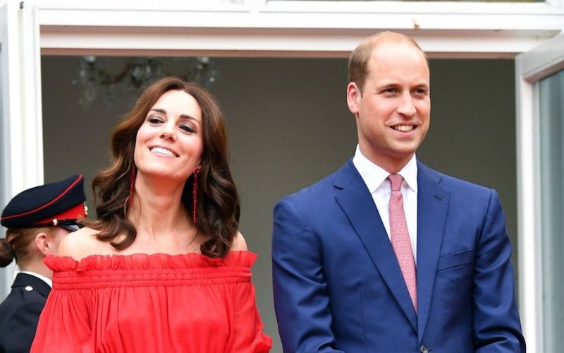 kate middleton rdeča obleka berlin.jpg
