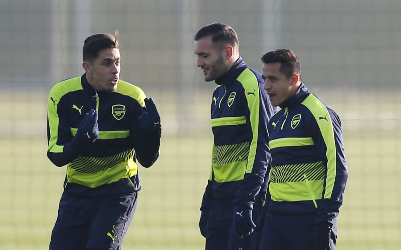 gabriel paulista lucas perez alexis sanchez.jpg