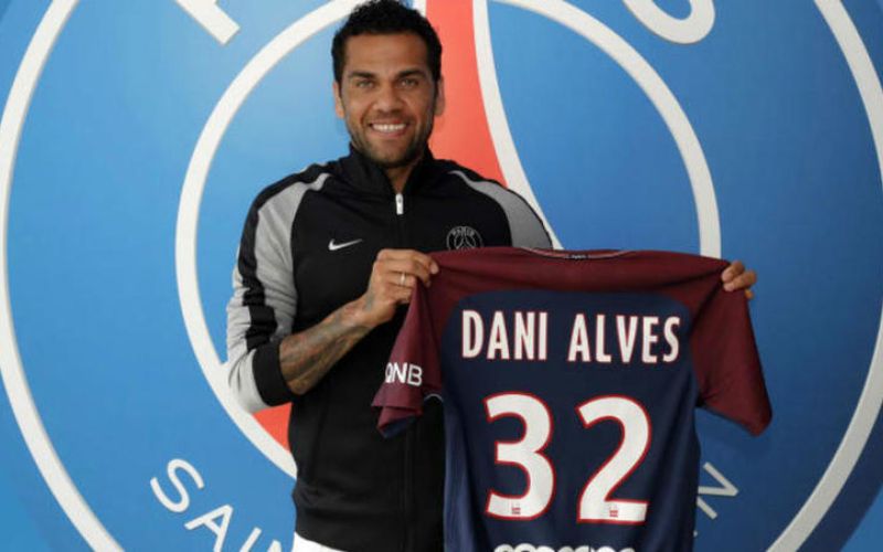 alves.jpg