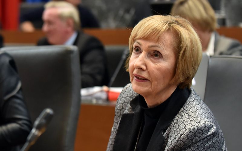 Milojka Kolar Celarc zdravstvena ministrica