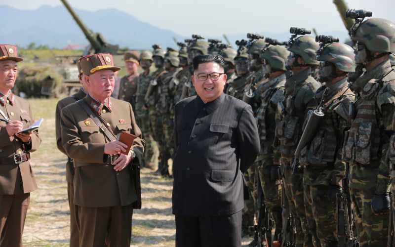Kim jong un smejoč