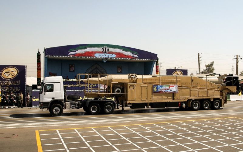 iranska raketa srednjega dosega.jpg