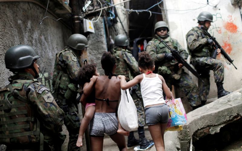vojska, rocinha, favela.jpg