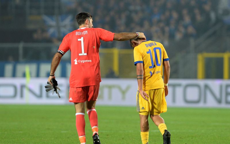 buffon dybala juventus.jpg