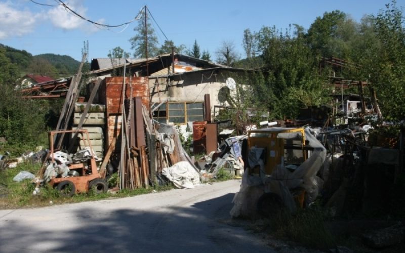 obmocje_nekdanjega_podjetja, brestanica.jpg