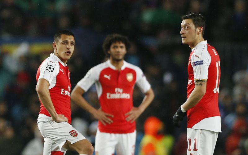 ozil sanchez.jpg