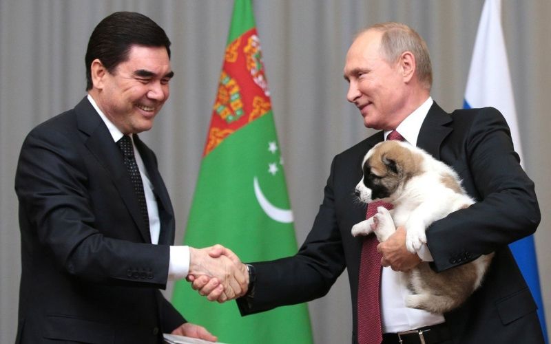 vladimir putin,kužek, zvesti, turkmenistan