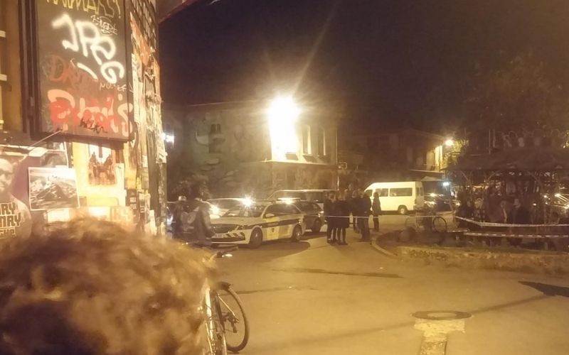 metelkova, jala jala1.jpg