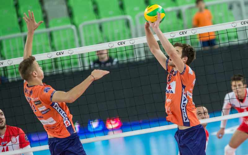ach volley 3.jpg
