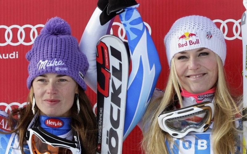 Tina-Maze-in Lindsey-Vonn.jpg