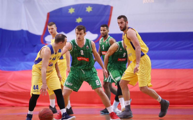 petrol olimpija sencur af.JPG