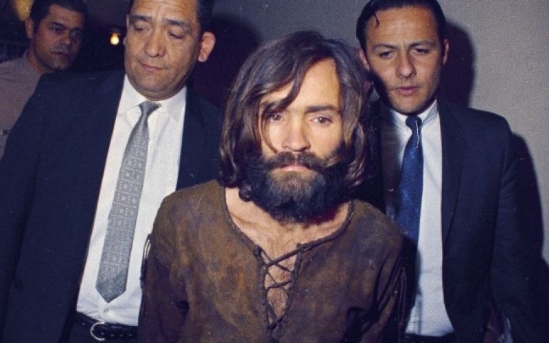 FOTO3 Manson