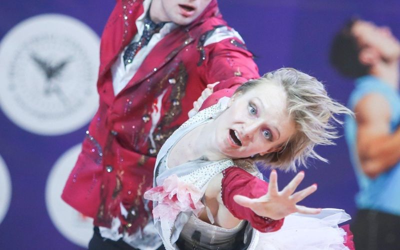 katarina tihonova.jpg