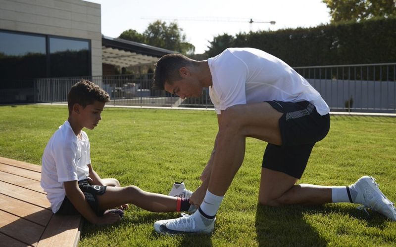 cristiano ronaldo sin.jpg