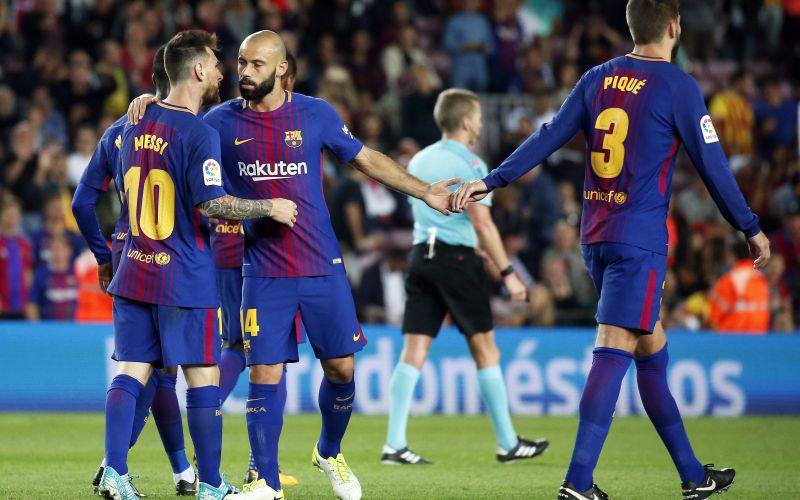 messi pique mascherano barcelona.jpg