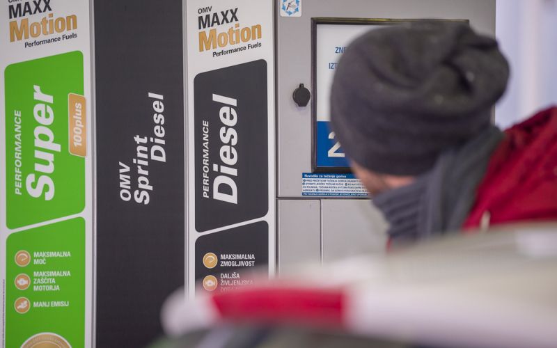 OMV odslej na določenih bencinskih servisih ponuja dve vrsti dizelskega goriva..jpg