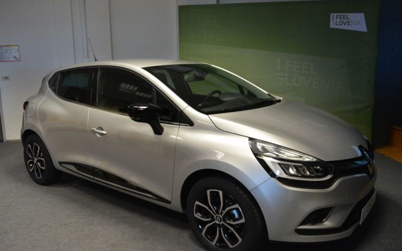 clio_10.jpg