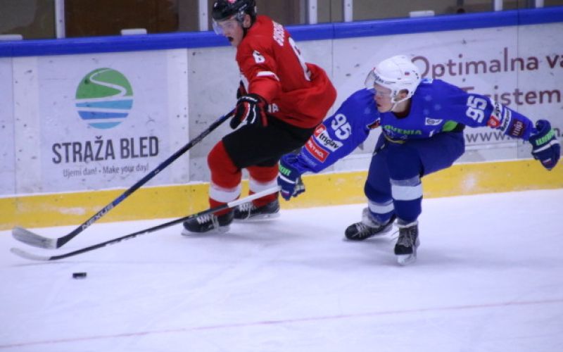 slovenija hokej U20.jpg