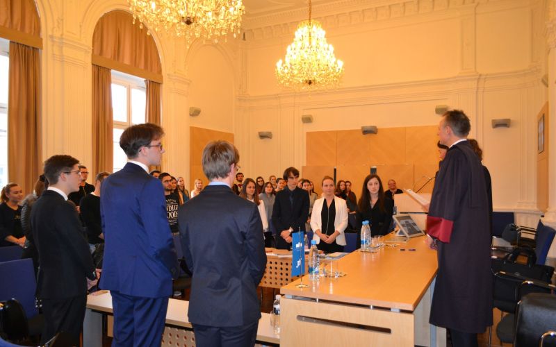 pravda, zagovor, sodni senat