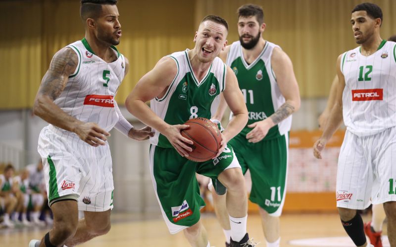712-18-olimpija.JPG