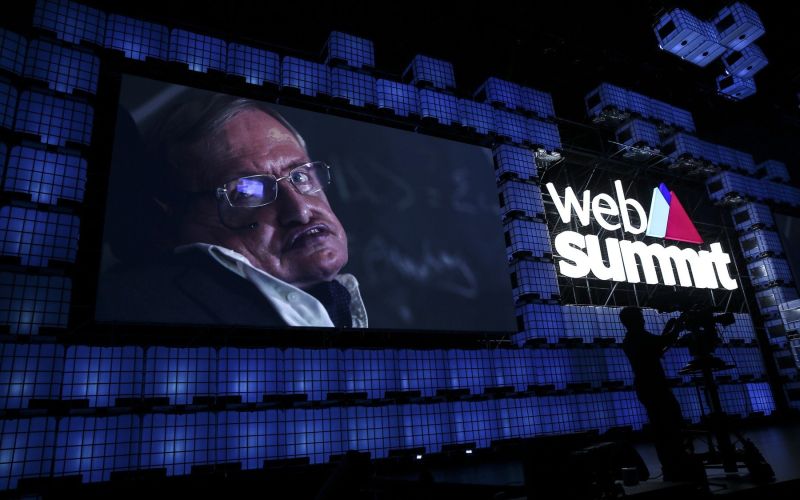 Stephen Hawking.jpg