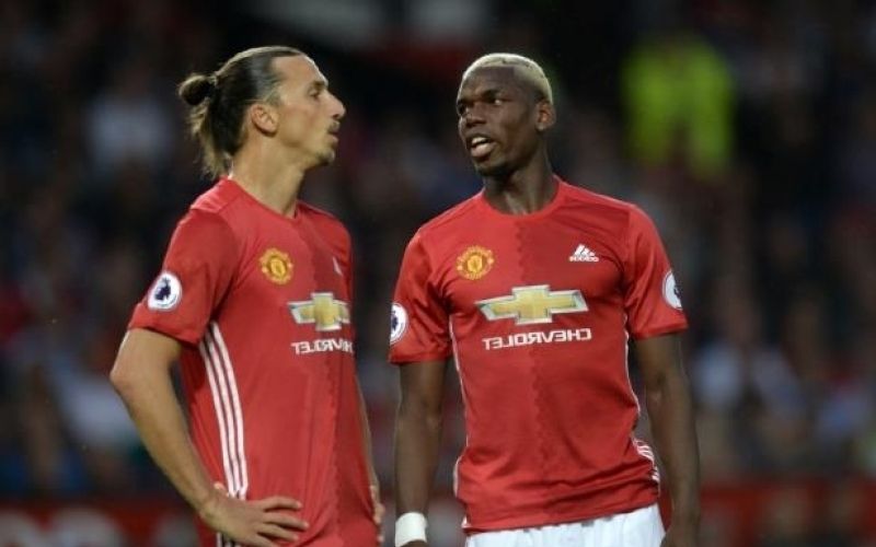 manchester-united-zlatan-chambre-pogba-apres-southampton__967042_.jpg